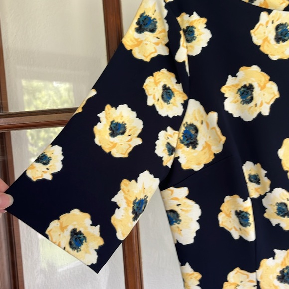 NWT Gorgeous Liz Claiborne sheath dress - Picture 9 of 10